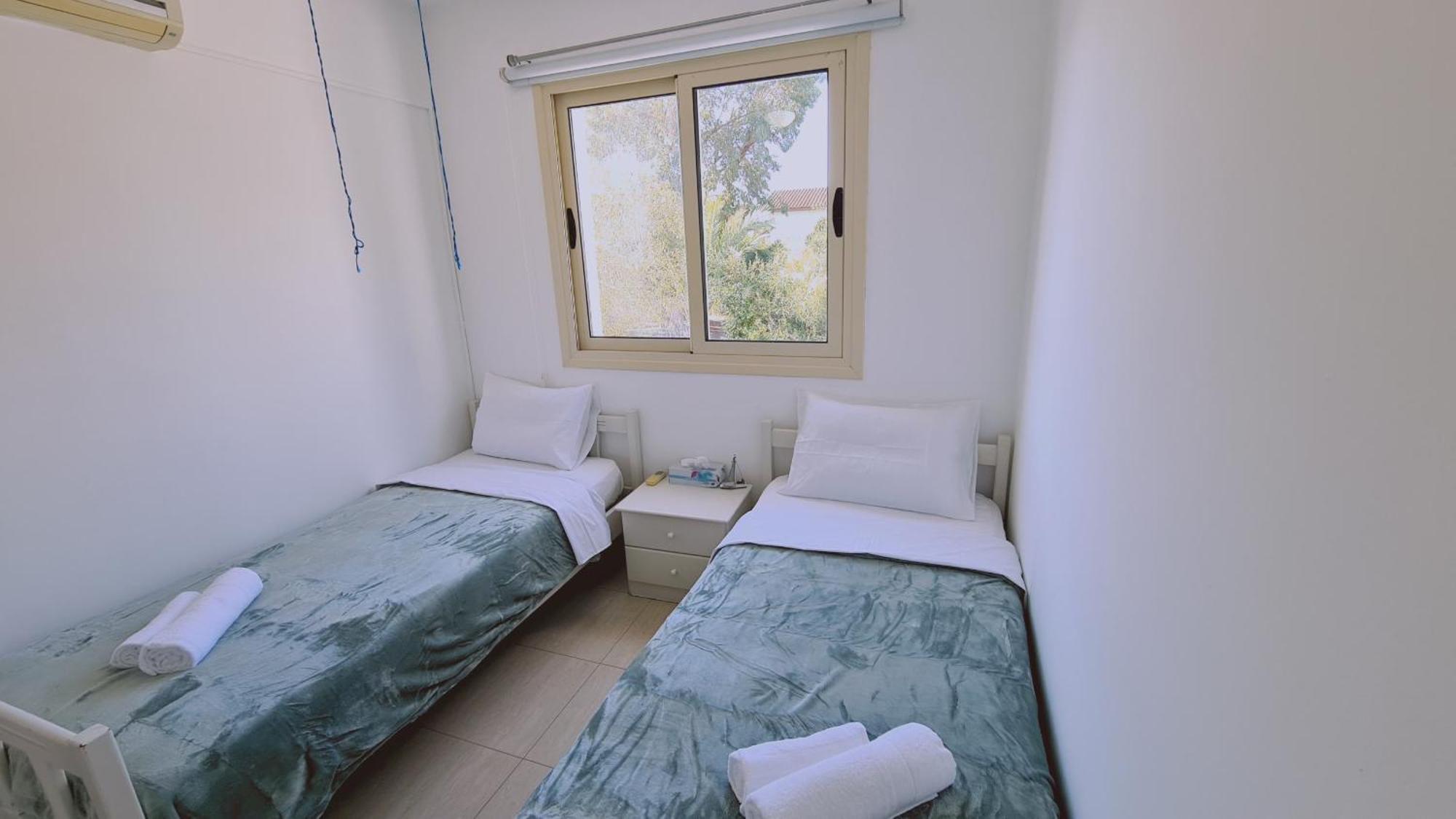 Meneou Stay Crystal Waves Maisonette מראה חיצוני תמונה